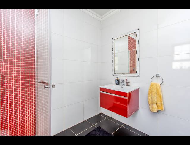 6 BEDROOM HOUSE TO LET IN FOREST TOWN